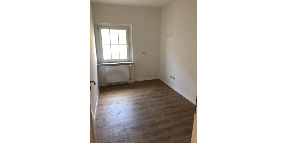 Hochparterre Wurster Nordseeküste - 3 Zimmer, 90 m&sup2;, 750&euro; | Angebot:25025502