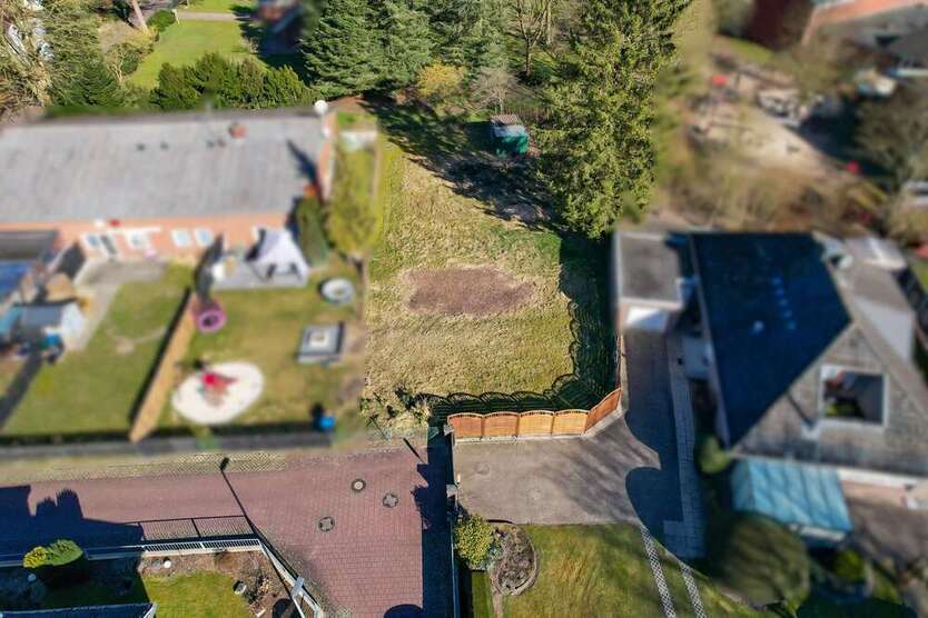Grundstück zu verkaufen in Schiffdorf 65.000 € 729 m²