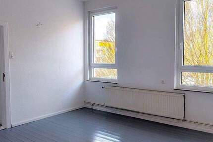 Wohnung Bremerhaven Geestemünde - 4 Zimmer, 109 m&sup2;, 165.000&euro; | Angebot:25272944