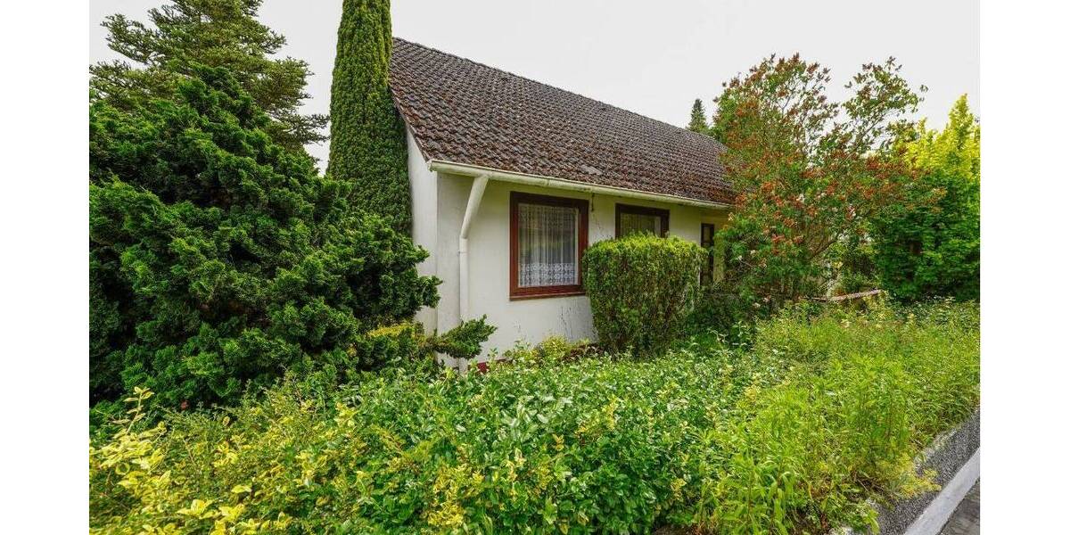 Einfamilienhaus Bremerhaven Schiffdorferdamm - 4 Zimmer, 112 m&sup2;, 219.000&euro; | Angebot:26824916