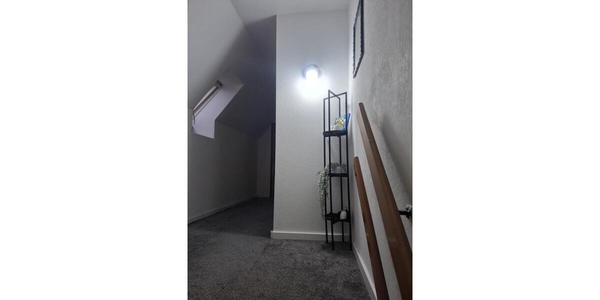 Einfamilienhaus Brake (Unterweser) - 2 Zimmer, 130 m&sup2;, 1.000&euro; | Angebot:25105724