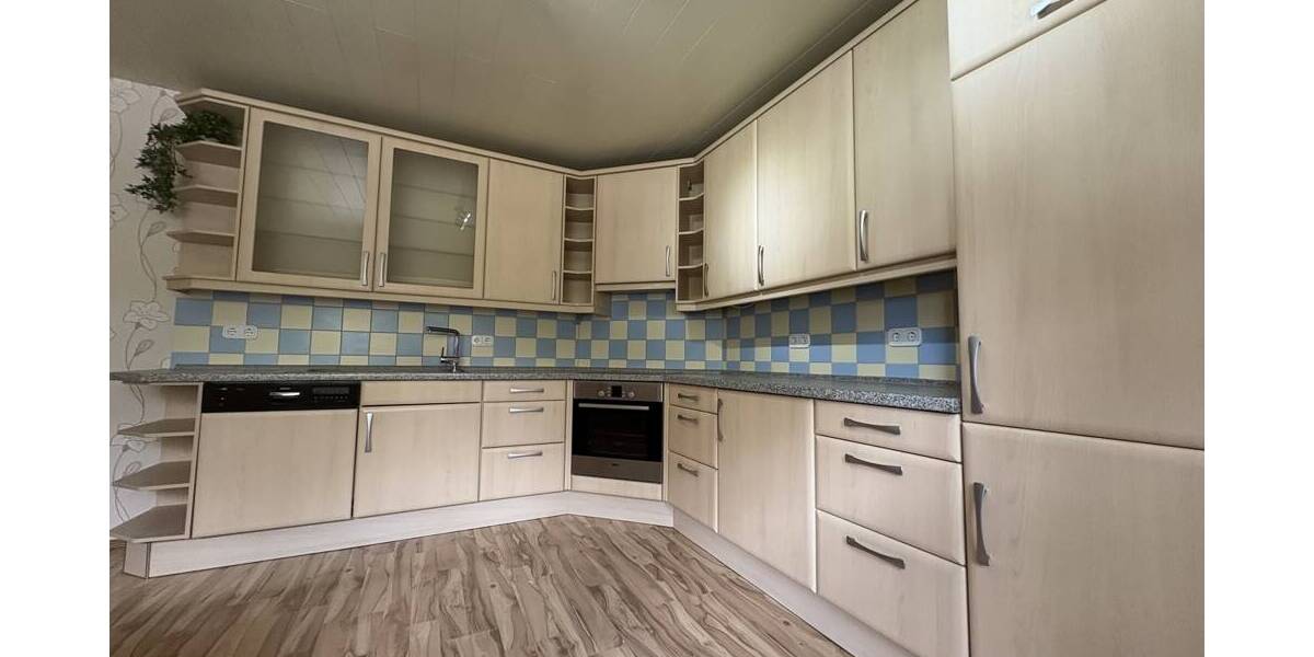 Einfamilienhaus Nordenham - 7 Zimmer, 188 m&sup2;, 349.000&euro; | Angebot:26153978