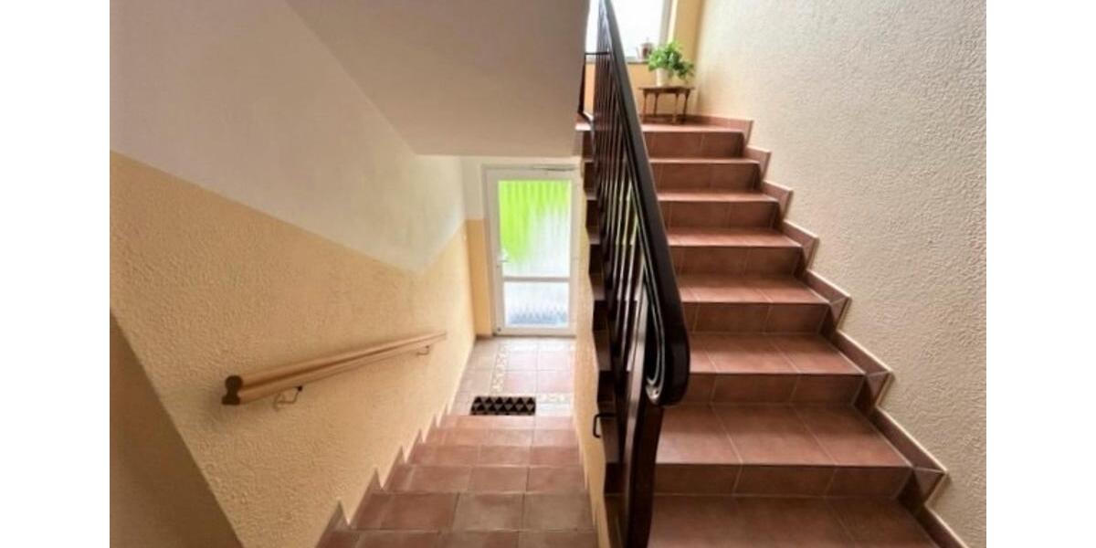 Dachgeschoßwohnung Wilhelmshaven Heppens - 4 Zimmer, 80 m&sup2;, 625&euro; | Angebot:26199572