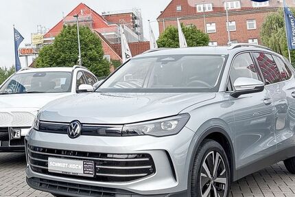 VW Tiguan 13.226 km 33.991 &euro; Bremerhaven 27576