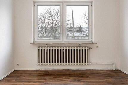 Haus Bremerhaven Lehe - 8 Zimmer, 144 m&sup2;, 199.900&euro; | Angebot:25098047