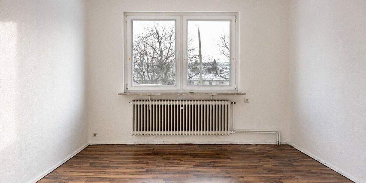 Reihenmittelhaus Bremerhaven Lehe - 8 Zimmer, 144 m&sup2;, 199.900&euro; | Angebot:25098047