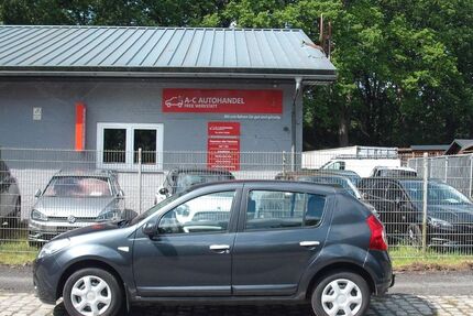 Dacia Sandero 220.332 km 1.799 &euro; Loxstedt-Hahnenknoop 27612