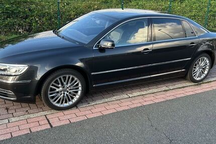 VW Phaeton