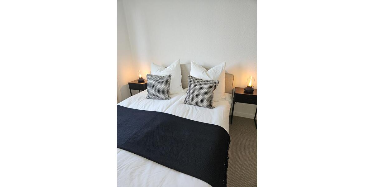 Dachgeschoßwohnung Bremerhaven Geestemünde - 3 Zimmer, 55 m&sup2;, 720&euro; | Angebot:24629262