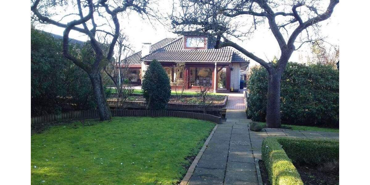 Einfamilienhaus Brake (Unterweser) Kirchhammelwarden - 5 Zimmer, 212 m&sup2;, 319.000&euro; | Angebot:25729045