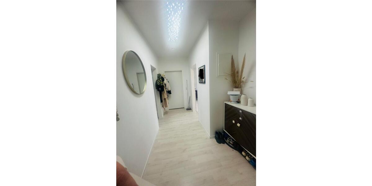 Etagenwohnung Nordenham - 3 Zimmer, 71 m&sup2;, 600&euro; | Angebot:26380872