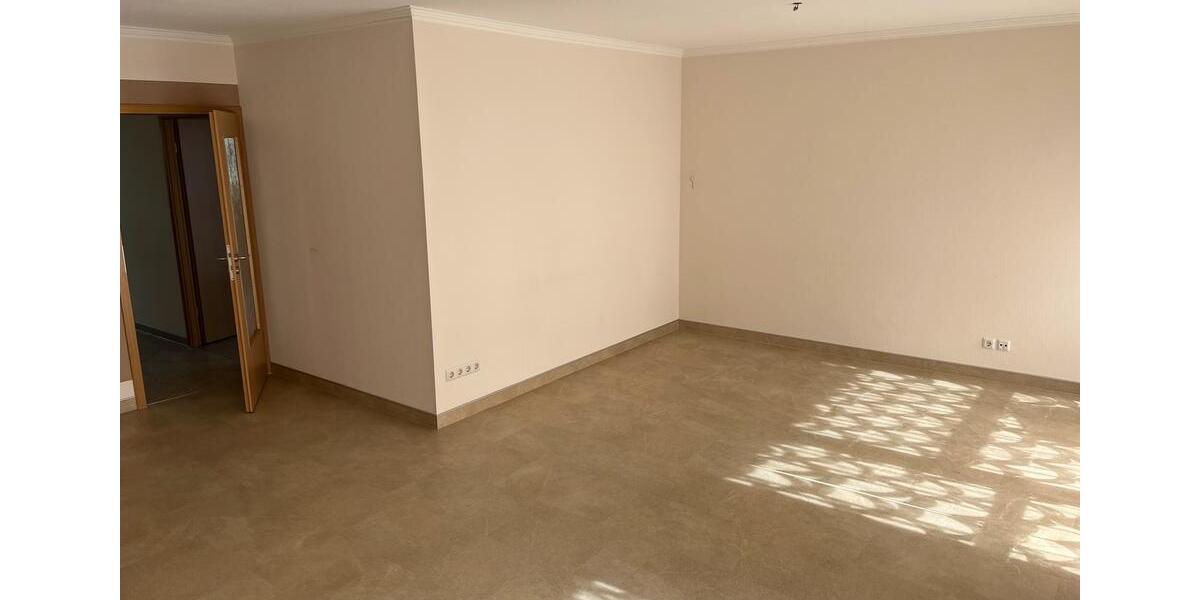 Etagenwohnung Loxstedt - 4 Zimmer, 106 m&sup2;, 800&euro; | Angebot:26412425