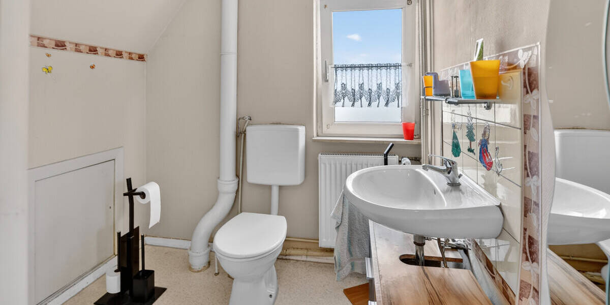 Einfamilienhaus Bremerhaven Lehe - 5 Zimmer, 134 m&sup2;, 239.000&euro; | Angebot:26360157