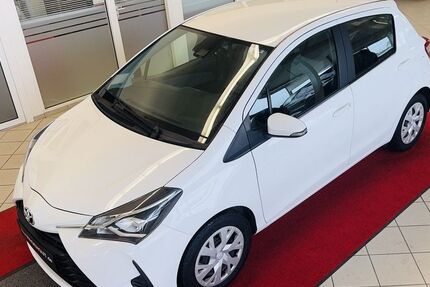 Toyota Yaris 114.716 km 9.490 &euro; Stadland 26936