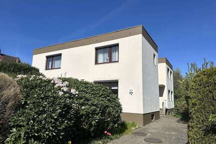Haus Bremerhaven Leherheide - 11 Zimmer, 317 m&sup2;, 529.000&euro; | Angebot:26801530