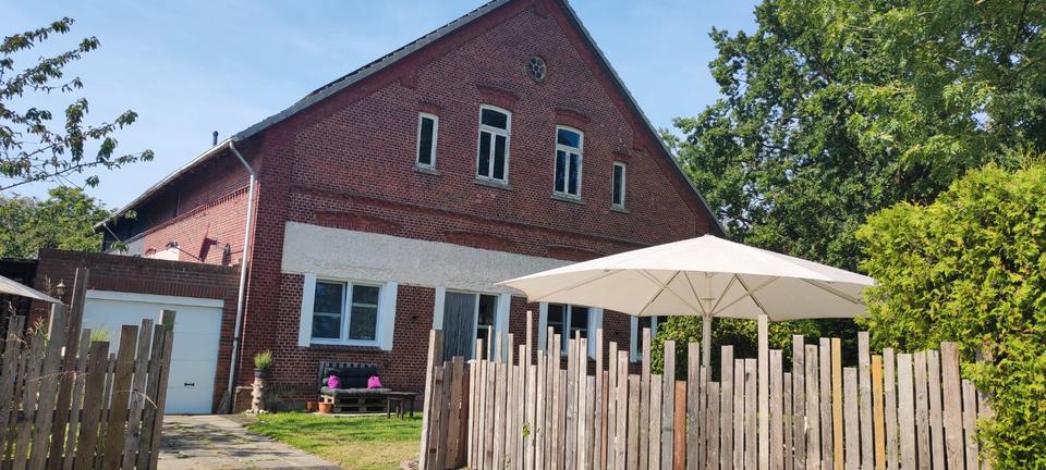Doppelhaushälfte Brake (Unterweser) - 4 Zimmer, 112 m&sup2;, 230.000&euro; | Angebot:27154062