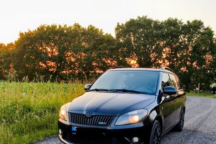 Skoda Fabia 173.200 km 5.000 &euro; Flögeln 27624