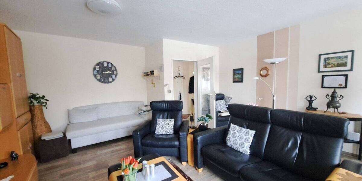 Etagenwohnung Bremerhaven Lehe - 2 Zimmer, 62 m&sup2;, 295&euro; | Angebot:26277798