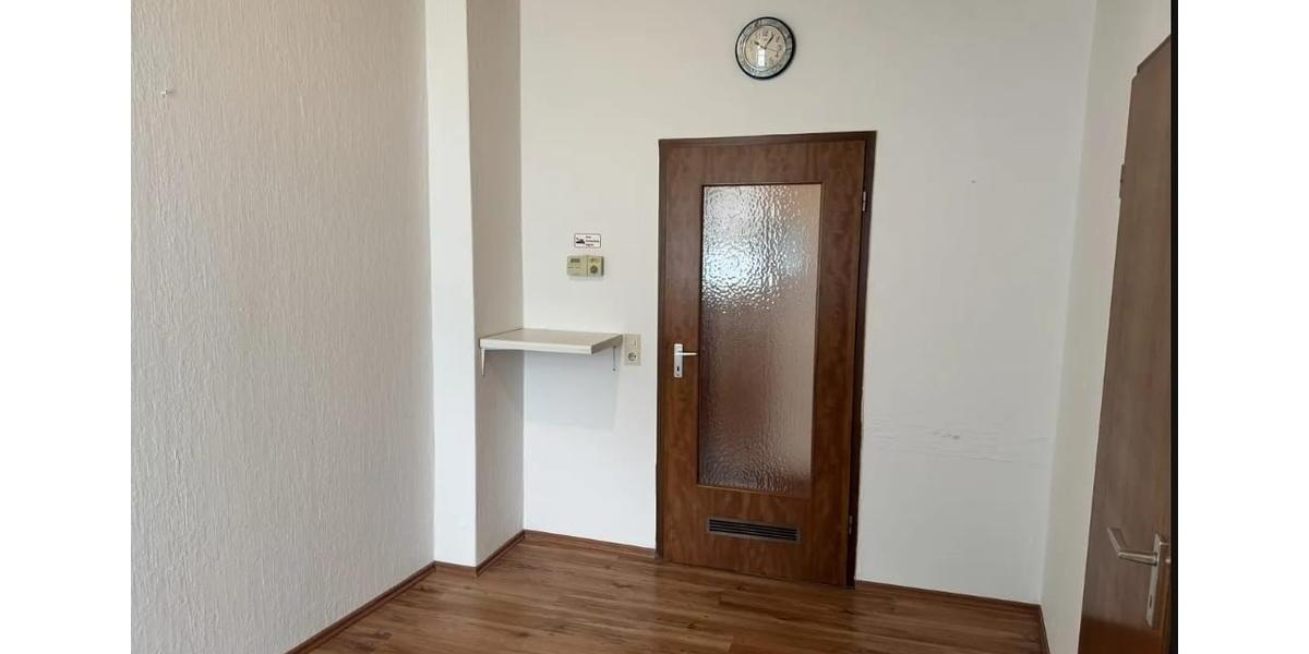 Erdgeschoßwohnung Bremerhaven Mitte - 3 Zimmer, 44 m&sup2;, 68.000&euro; | Angebot:27112736