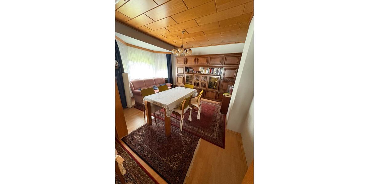 Einfamilienhaus Bremerhaven Lehe - 8 Zimmer, 140 m&sup2;, 160.000&euro; | Angebot:26764773