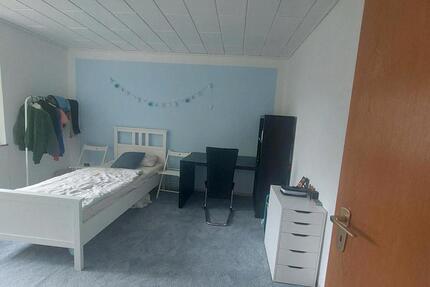 Wohnung Bremerhaven Mitte - 3 Zimmer, 67 m&sup2;, 450&euro; | Angebot:25170551