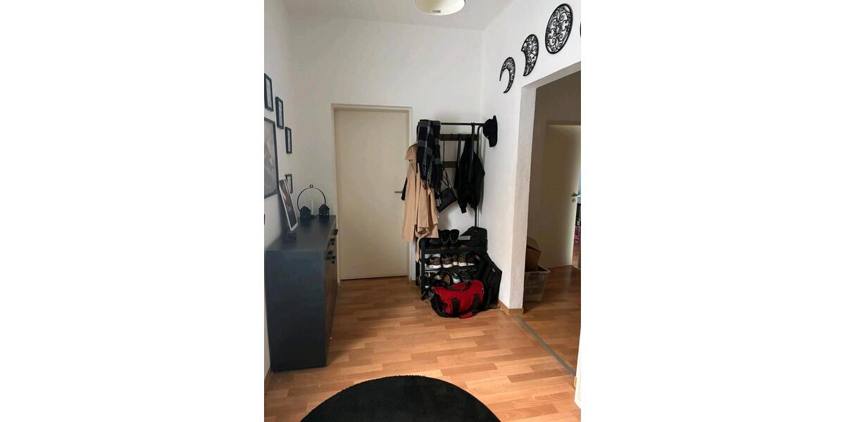 Anfragestopp!!! Attraktive Obergeschosswohnung 3 zimmer