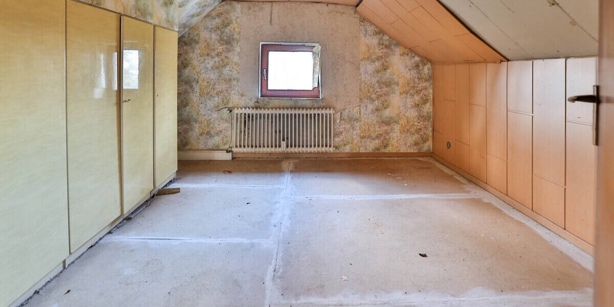 Einfamilienhaus Nordenham / Esenshamm Esenshamm - 6 Zimmer, 120 m&sup2;, 69.900&euro; | Angebot:26043595