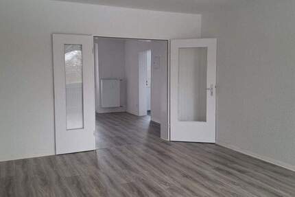 Wohnung Bremerhaven Lehe - 2 Zimmer, 68 m&sup2;, 460&euro; | Angebot:24807054