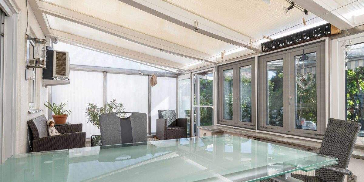 Reihenmittelhaus Bremerhaven Geestemünde - 5 Zimmer, 119 m&sup2;, 229.000&euro; | Angebot:25737095