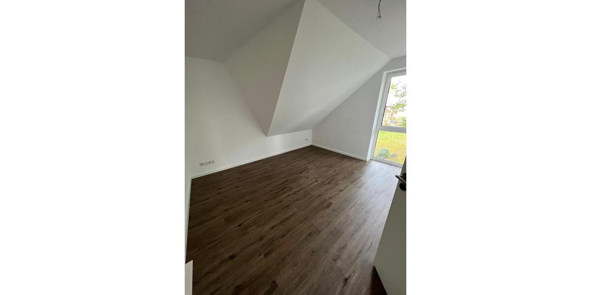 Etagenwohnung Loxstedt - 4 Zimmer, 118 m&sup2;, 1.295&euro; | Angebot:26350829