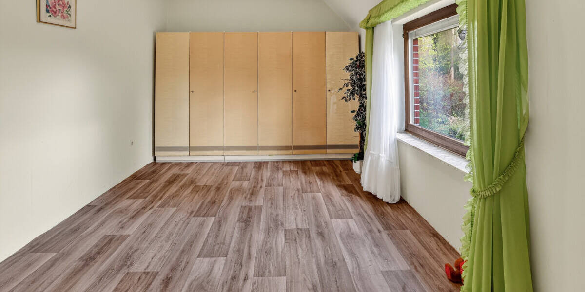 Einfamilienhaus Beverstedt - 7 Zimmer, 212 m&sup2;, 259.000&euro; | Angebot:26360156