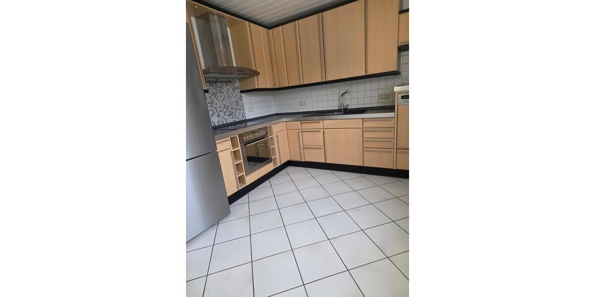 Freistehendes Einfamilienhaus in 26919 Brake zur Miete 6 zimmer