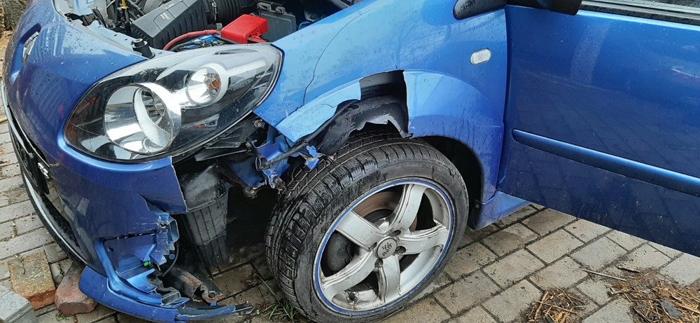 Renault Twingo 142.000 km 2.200 &euro; Nordenham 26954