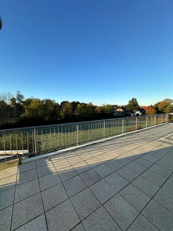 Moderne Wohnung für das reife Alter mit Fahrstuhl und großem Balkon 4 zimmer