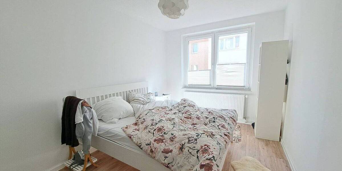 Etagenwohnung Bremerhaven Mitte - 2 Zimmer, 47 m&sup2;, 355&euro; | Angebot:26247593