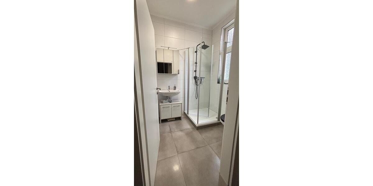 Doppelhaushälfte Nordenham - 10 Zimmer, 290 m&sup2;, 499.000&euro; | Angebot:27023189