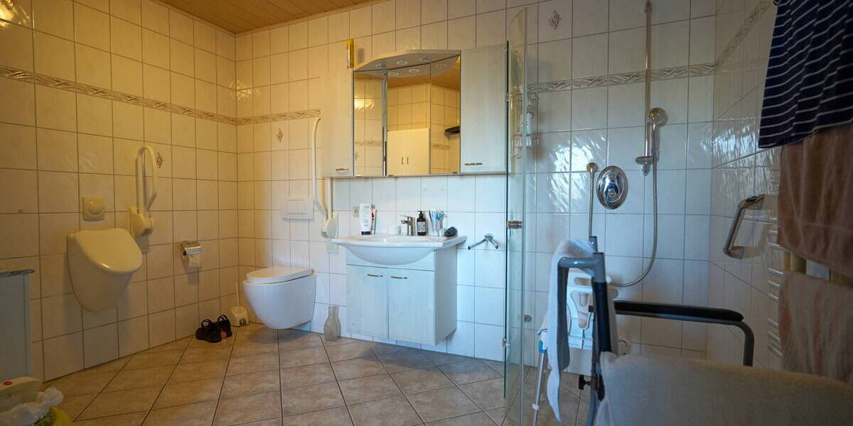 Mehrfamilienhaus, Wohnhaus Geestland Ankelohe - 6 Zimmer, 180 m&sup2;, 349.000&euro; | Angebot:26388797