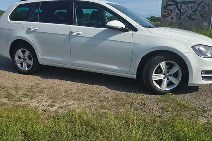 VW Golf 159.000 km 6.800 &euro; Wurster Nordseeküste 27639