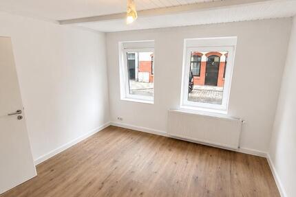 Wohnung Bremerhaven - 3 Zimmer, 65 m&sup2;, 650&euro; | Angebot:27642607