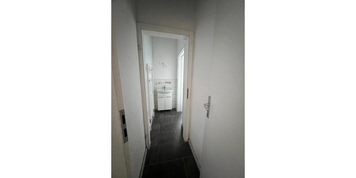 Etagenwohnung Nordenham - 3 Zimmer, 66 m&sup2;, 495&euro; | Angebot:26415901