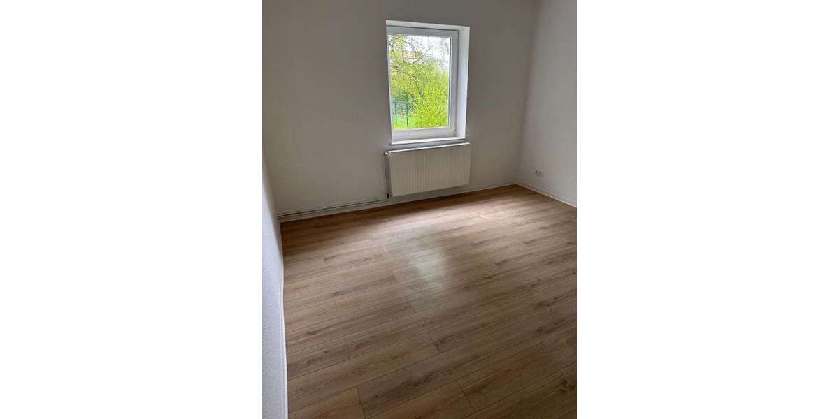 Etagenwohnung Bremerhaven - 2 Zimmer, 43 m&sup2;, 329&euro; | Angebot:26106044