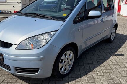 Mitsubishi Colt 84.527 km 2.850 &euro; Loxstedt 27612