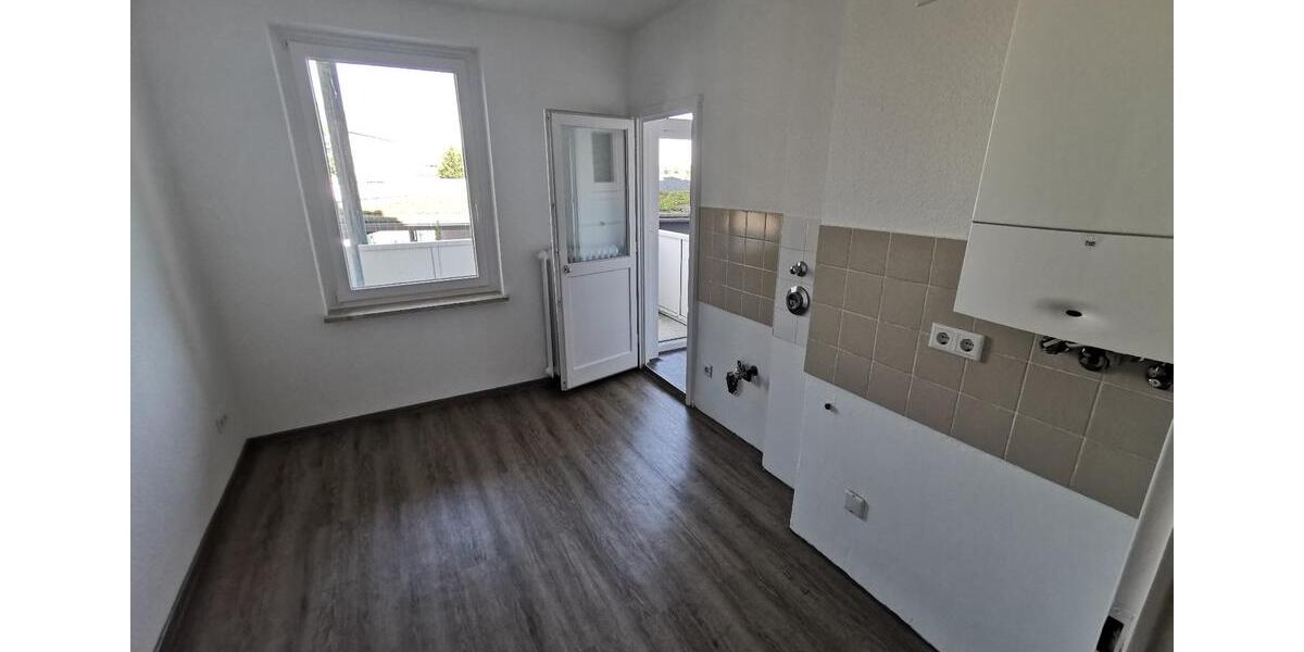 Hochparterre Bremerhaven Mitte - 1 Zimmer, 46 m&sup2;, 330&euro; | Angebot:26295568