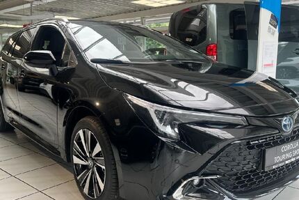 Toyota Corolla 2.500 km 39.879 &euro; Bremerhaven 27580