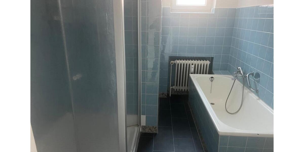 Etagenwohnung Nordenham - 4 Zimmer, 110 m&sup2;, 600&euro; | Angebot:26335723