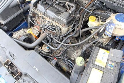 VW Golf 240.000 km 800 &euro; Schiffdorf Spaden 27619