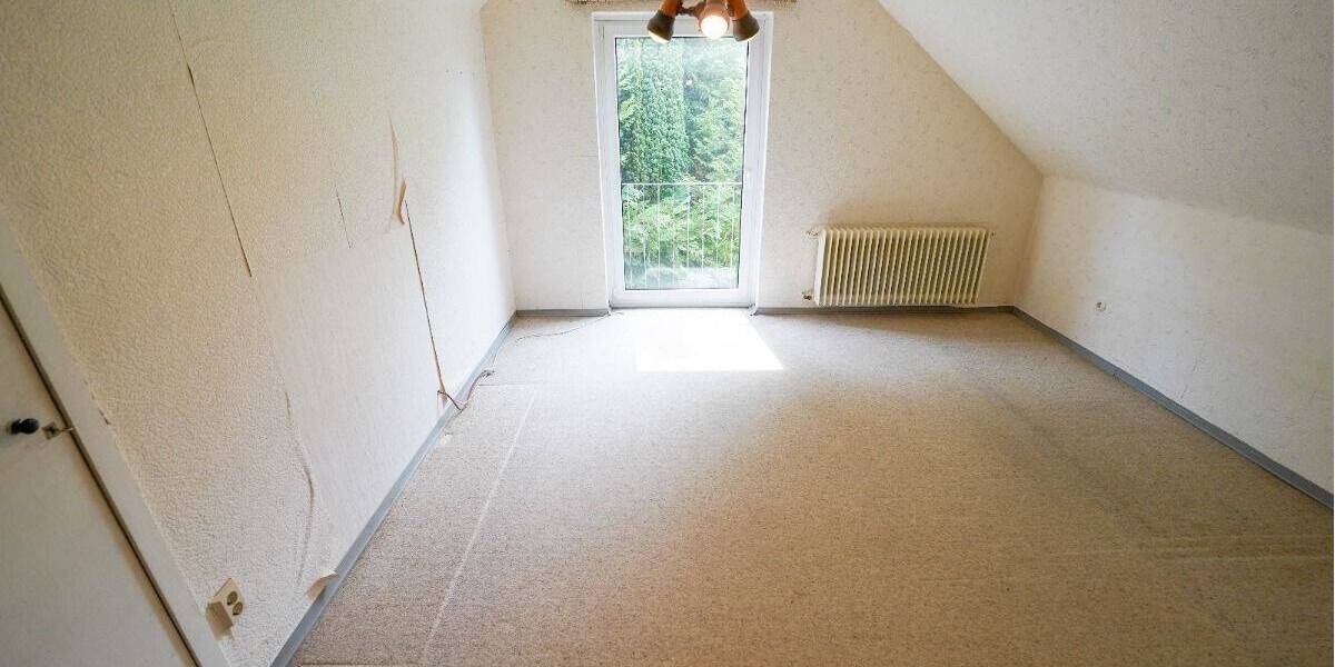 Einfamilienhaus Bremerhaven Schiffdorferdamm - 4 Zimmer, 112 m&sup2;, 219.000&euro; | Angebot:26824916