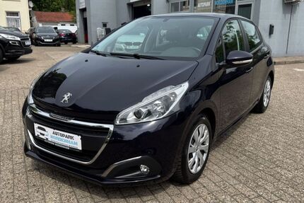 Peugeot 208 105.000 km 6.950 &euro; Nordenham 26954