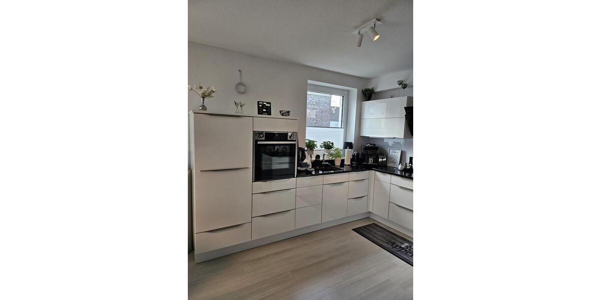 Etagenwohnung Wilhelmshaven Heppens - 3 Zimmer, 83 m&sup2;, 1.000&euro; | Angebot:25980785