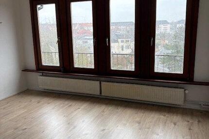 Wohnung Bremerhaven Geestemünde - 4 Zimmer, 100 m&sup2;, 650&euro; | Angebot:27642161